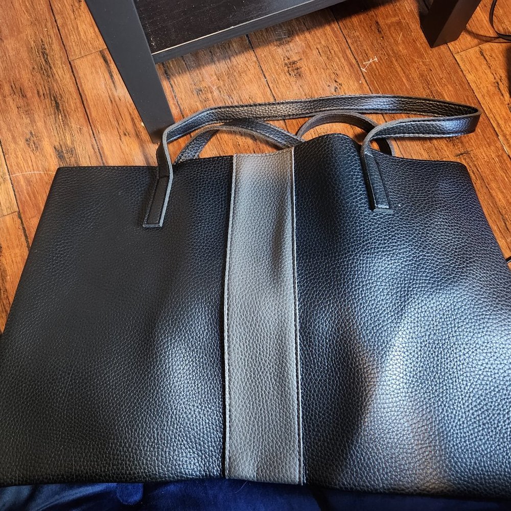Vince Camuto Tote